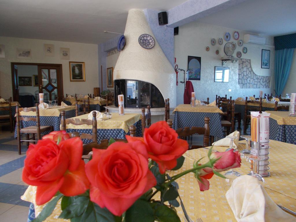 Hotel Maremonti Vico Del Gargano Extérieur photo