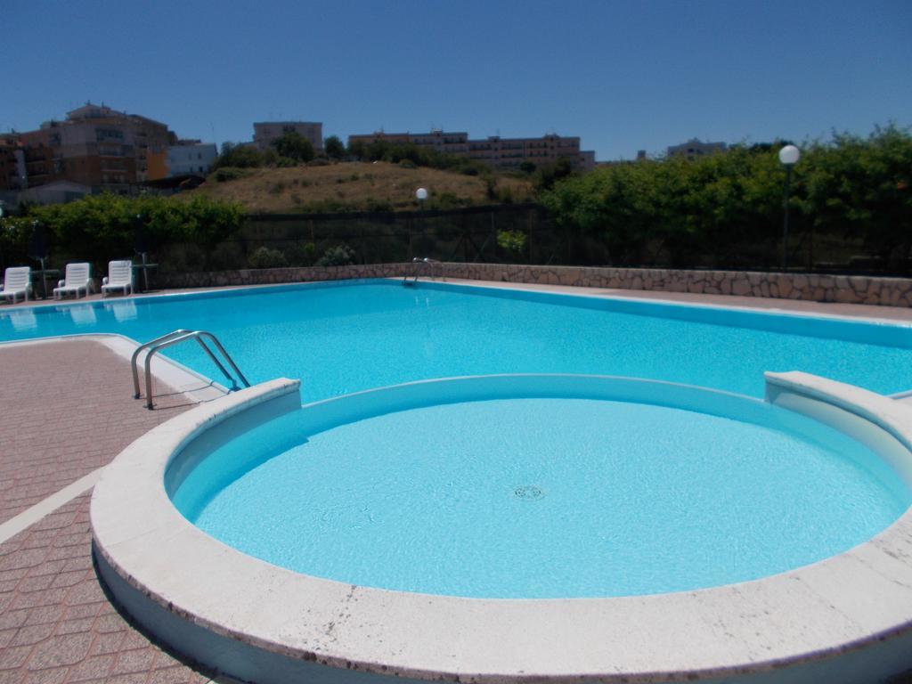 Hotel Maremonti Vico Del Gargano Extérieur photo